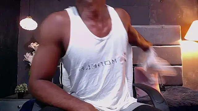 Snapshot of blackbignude chatting on October 2025 01:19:02 AM blackbignude online show from October 2025 01:19:02 AM