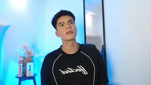 Dulcey  online show from September 2025 04:39:02 AM