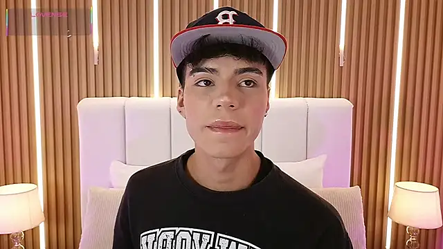 Snapshot of Dulcey_ chatting on February 2026 04:19:01 AM Dulcey online show from February 2026 04:19:01 AM