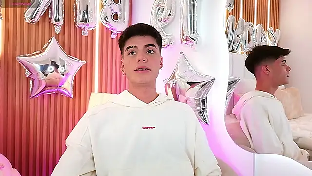 Snapshot of Dulcey_ chatting on March 2026 06:28:01 AM Dulcey online show from March 2026 06:28:01 AM