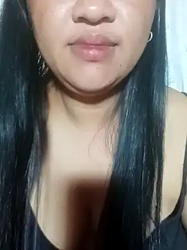 Snapshot of hotolivia34 chatting on October 2025 06:30:02 PM hotolivia34 online show from October 2025 06:30:02 PM