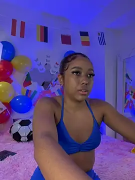  Zahara  online show from June 2026 11:20:02 PM