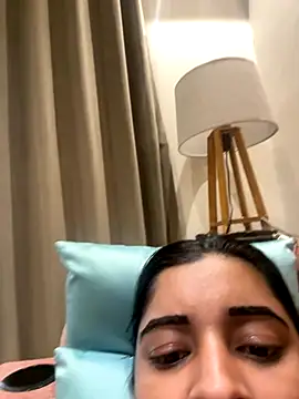 desitease online show from November 2025 11:27:01 AM