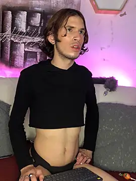 danny rios20 online show from November 2025 08:08:01 PM