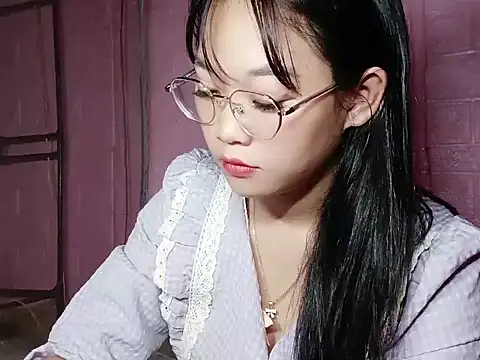 Snapshot of Maimai00 chatting on November 2025 05:14:01 PM Maimai00 online show from November 2025 05:14:01 PM