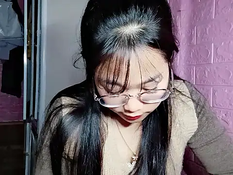 Snapshot of Maimai00 chatting on November 2025 12:28:02 PM Maimai00 online show from November 2025 12:28:02 PM