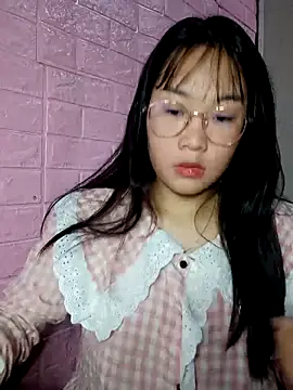 Snapshot of Maimai00 chatting on December 2025 05:57:01 AM Maimai00 online show from December 2025 05:57:01 AM