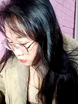 Snapshot of Maimai00 chatting on December 2025 12:06:01 AM Maimai00 online show from December 2025 12:06:01 AM