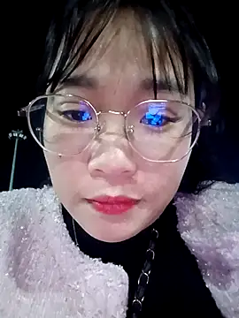 Snapshot of Maimai00 chatting on December 2025 01:51:01 PM Maimai00 online show from December 2025 01:51:01 PM