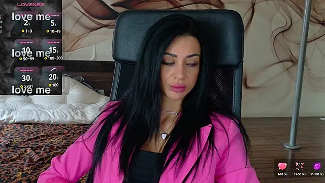 NaomiScarlet online show from September 2025 06:50:02 AM