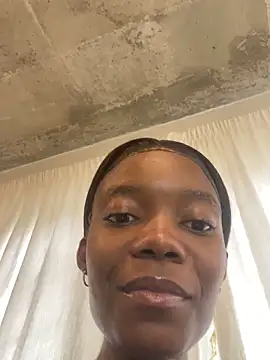 Snapshot of prettydollyy chatting on March 2026 08:09:02 AM prettydollyy online show from March 2026 08:09:02 AM