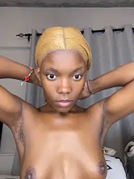 Snapshot of prettydollyy chatting on March 2026 05:07:02 PM prettydollyy online show from March 2026 05:07:02 PM