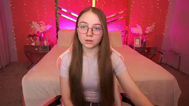 Snapshot of ArrinaWairr chatting on February 2026 09:08:02 AM ArrinaWairr online show from February 2026 09:08:02 AM