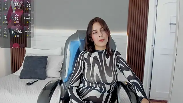 Emmy Meadows online show from November 2025 07:25:02 PM