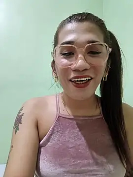 Snapshot of precious_RoseDoll chatting on October 2025 02:23:01 AM precious RoseDoll online show from October 2025 02:23:01 AM