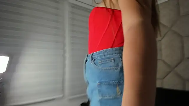 Rosse Evans 3 online show from September 2025 01:31:02 AM