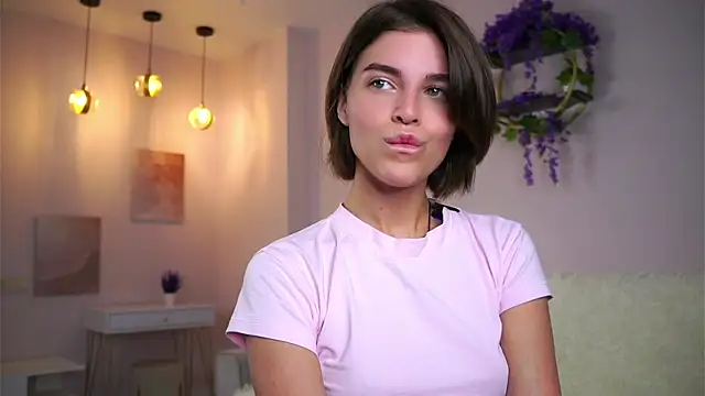 EleneButton online show from October 2025 01:09:02 AM