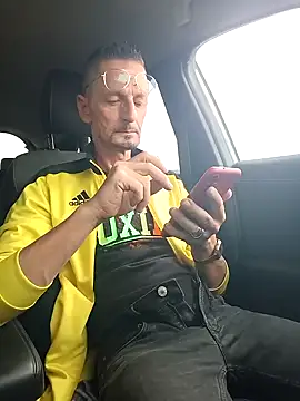 Snapshot of fabius720 chatting on October 2025 10:47:02 AM fabius720 online show from October 2025 10:47:02 AM