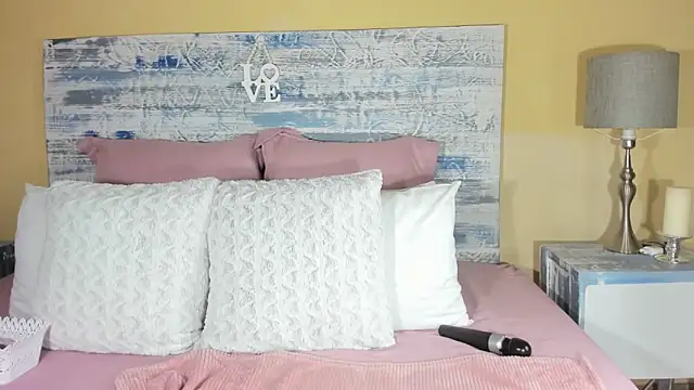 Snapshot of Jess555 chatting on October 2025 01:32:02 PM Jess555 online show from October 2025 01:32:02 PM