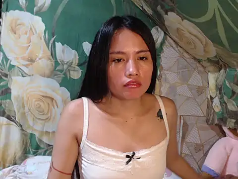 UrKitty lover18 online show from May 2026 11:21:02 PM