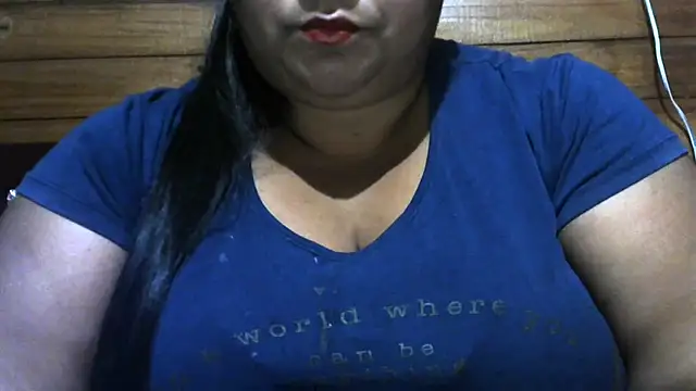 Snapshot of MARRENTINHA34 chatting on June 2026 06:41:01 PM MARRENTINHA34 online show from June 2026 06:41:01 PM