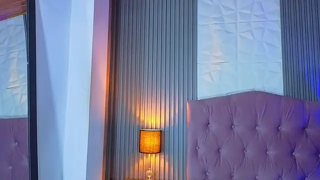 Bonnali lune online show from March 2026 07:40:01 PM