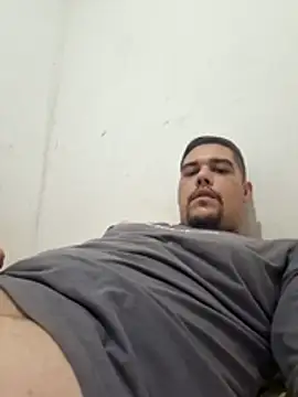 feehzungi0000 online show from February 2026 02:06:01 PM