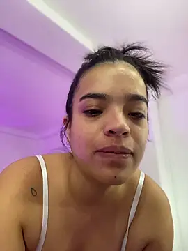 JuanitaMore01 online show from February 2026 04:38:02 PM