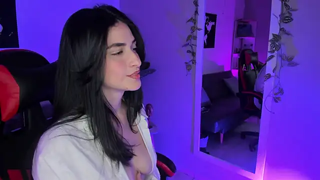 ZoeValencia1 online show from September 2025 03:46:01 PM