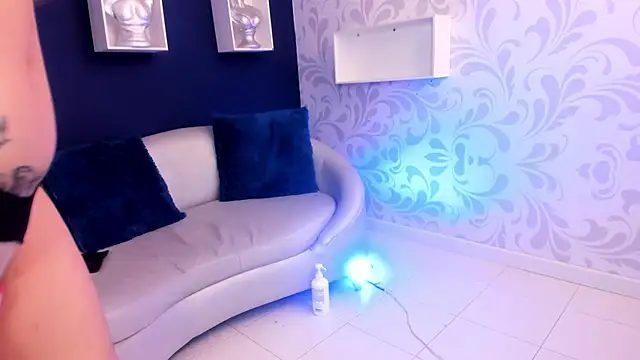 Snapshot of Saraakushh chatting on September 2025 12:44:02 AM Saraakushh online show from September 2025 12:44:02 AM