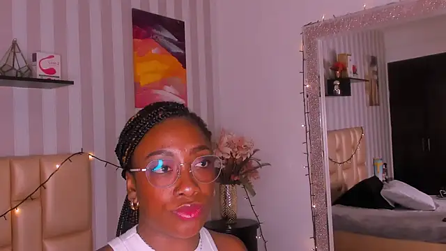 DarkHoneyy online show from October 2025 06:10:02 PM