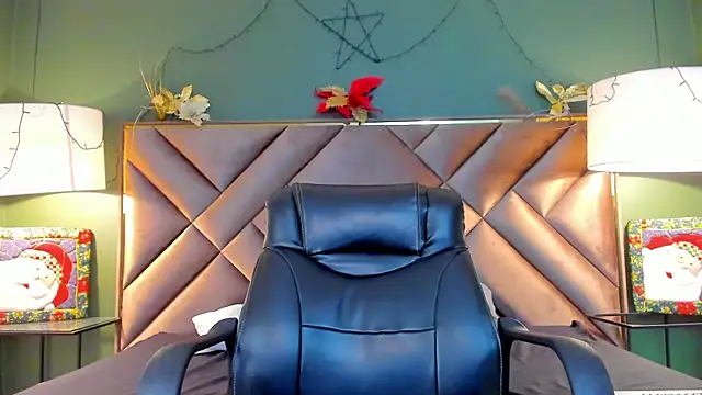 Snapshot of Aiden_Royce chatting on December 2025 03:24:02 AM Aiden Royce online show from December 2025 03:24:02 AM