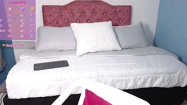 Snapshot of maddie_beauty chatting on March 2026 08:15:01 PM maddie beauty online show from March 2026 08:15:01 PM