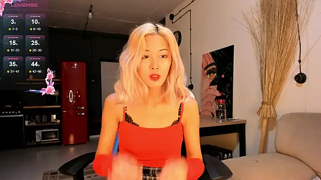 Snapshot of Korean_blink chatting on October 2025 05:10:01 PM Korean blink online show from October 2025 05:10:01 PM