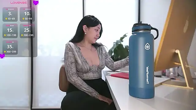 Snapshot of yuzhara chatting on September 2025 03:11:01 PM yuzhara online show from September 2025 03:11:01 PM