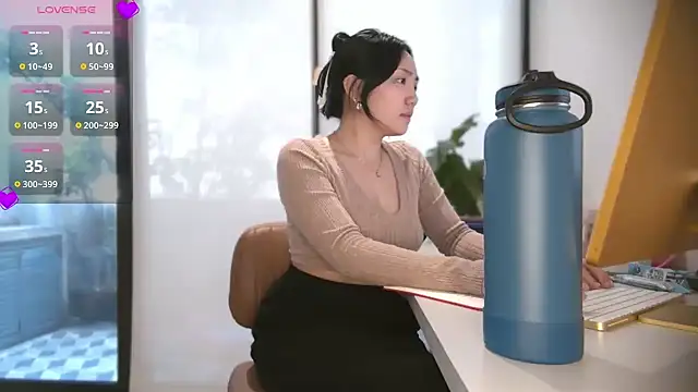 Snapshot of yuzhara chatting on September 2025 03:23:01 PM yuzhara online show from September 2025 03:23:01 PM