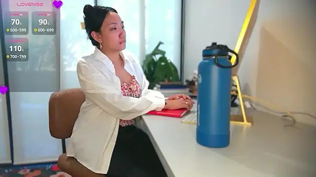 Snapshot of yuzhara chatting on September 2025 03:26:02 PM yuzhara online show from September 2025 03:26:02 PM