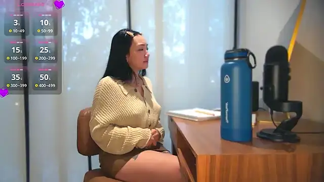 Snapshot of yuzhara chatting on November 2025 01:44:02 PM yuzhara online show from November 2025 01:44:02 PM