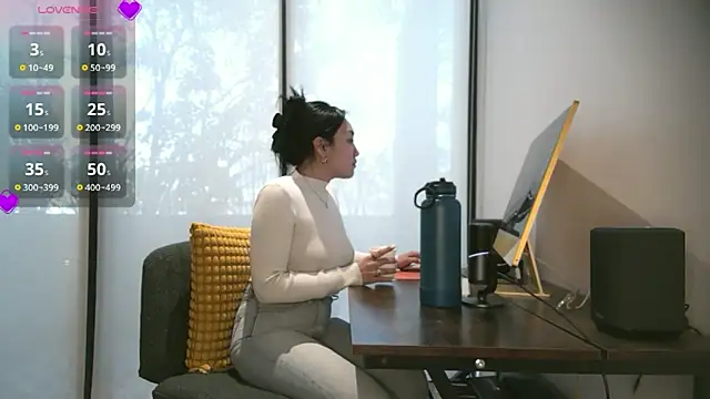 yuzhara online show from December 2025 05:09:02 PM