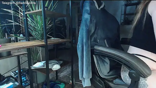 BaddieJoline online show from November 2025 07:02:02 PM