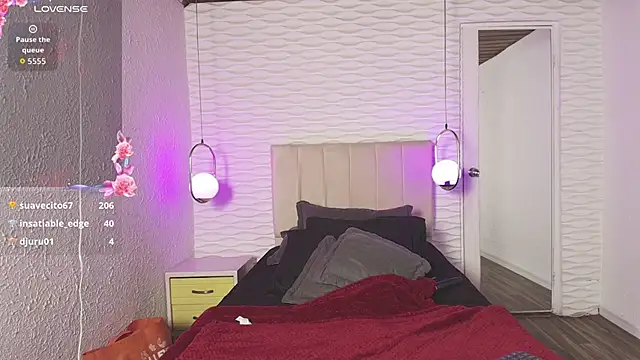 Snapshot of ly_lulu chatting on November 2025 07:02:02 PM ly lulu online show from November 2025 07:02:02 PM