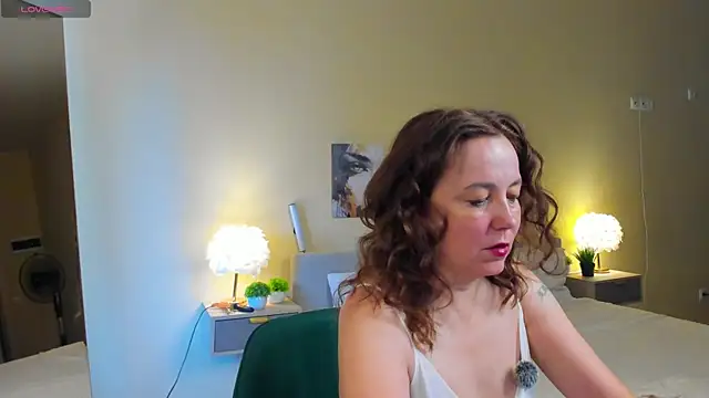 Kira Adler online show from July 2026 01:10:02 AM