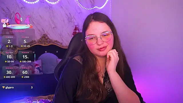 SophieDreamss online show from December 2025 02:46:02 PM