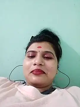 Snapshot of Kavya-Tiwari chatting on September 2025 08:10:01 PM Kavya-Tiwari online show from September 2025 08:10:01 PM