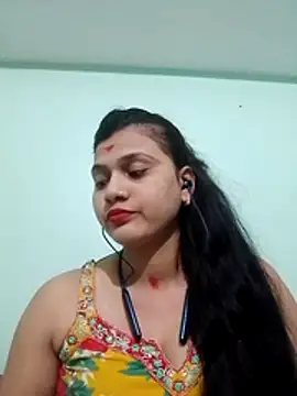 Kavya-Tiwari online show from November 2025 07:03:01 PM