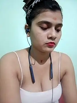 Kavya-Tiwari online show from June 2026 08:37:02 AM