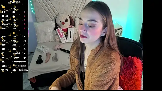 Mia Victoria22 online show from June 2026 03:24:02 AM