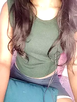 trending tamizhachii online show from October 2025 04:02:02 AM