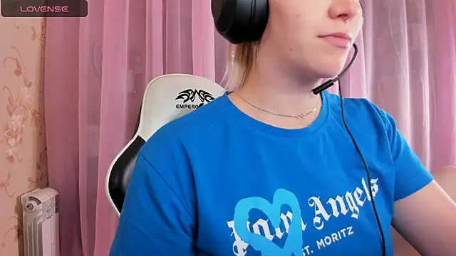 Anabel-Candy online show from October 2025 06:25:02 AM