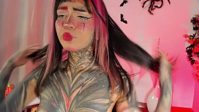 Snapshot of Nickidoll66- chatting on October 2025 05:21:02 AM Nickidoll66- online show from October 2025 05:21:02 AM